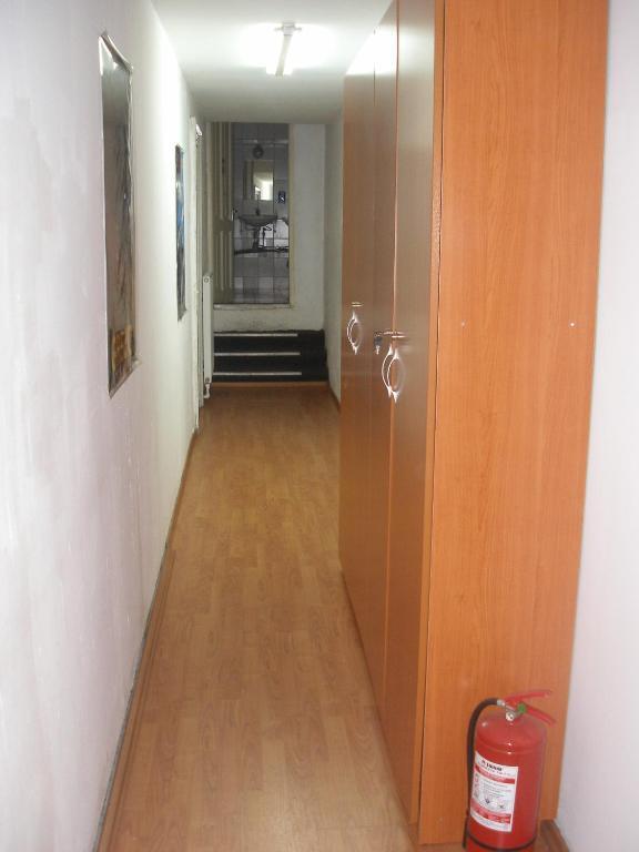 Kretan Hostel Bucarest Esterno foto